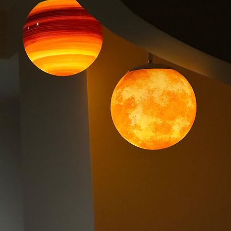 Moon Room, Nuit Insolite - Ollioules Toulon Var Exteriér fotografie